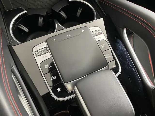 
								Mercedes-Benz GLE 53 AMG Coupe full									