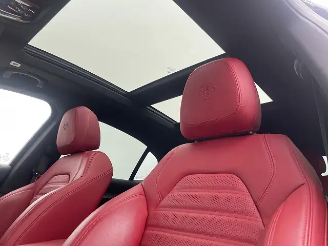 
								Alfa Romeo Stelvio Ti Veloce full									