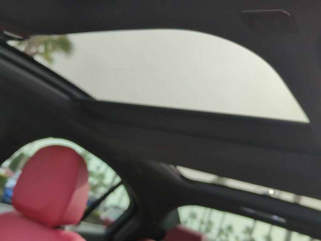 
								Alfa Romeo Giulia Sprint RWD full									