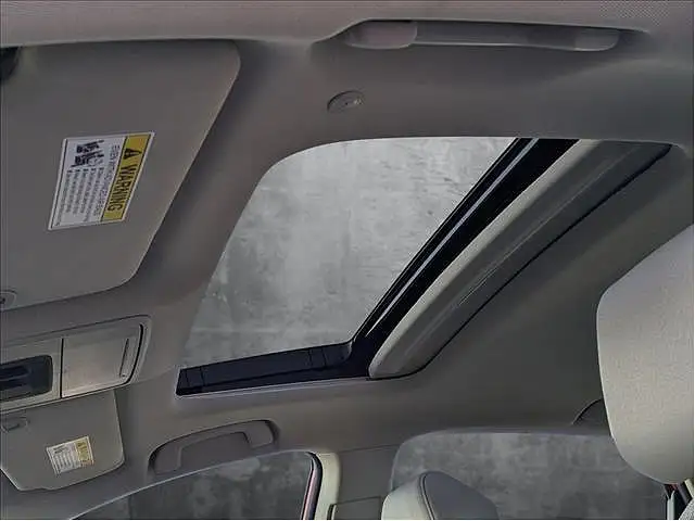 
								Honda Accord SE full									