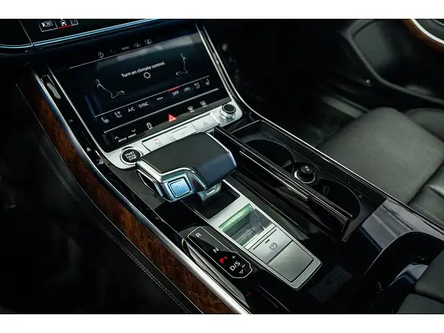 
								Audi A8 L 55 full									