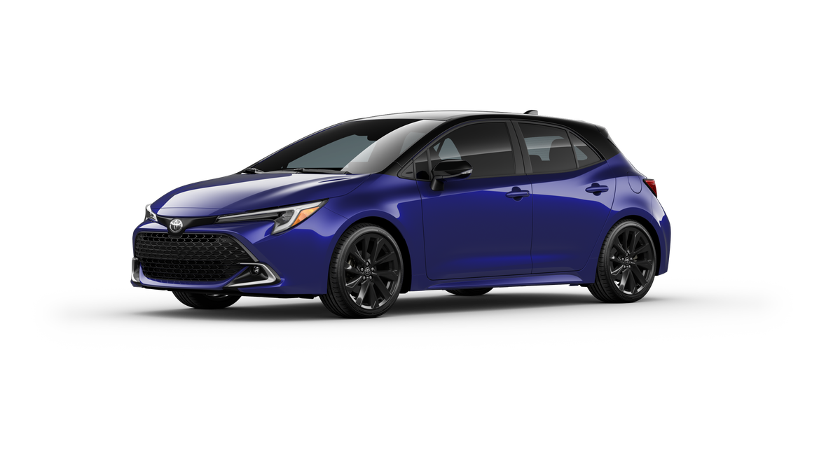 
								Toyota Corolla Hatchback XSE full									