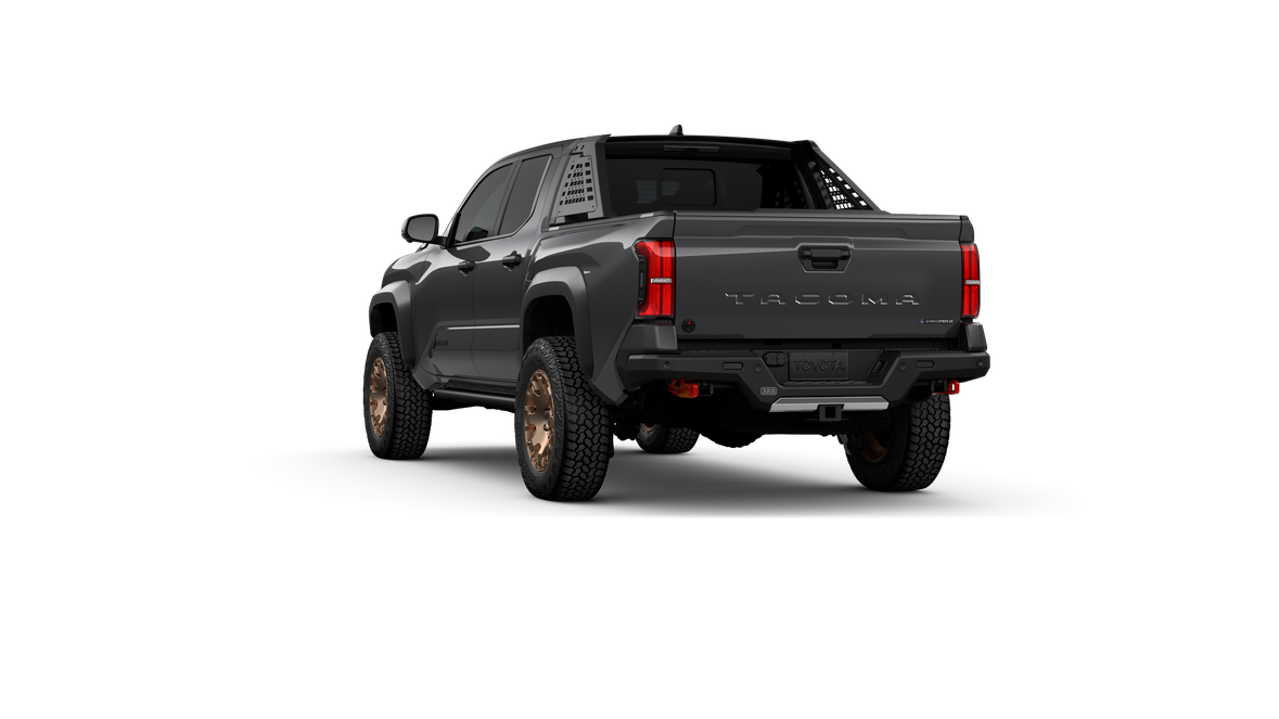 
								Toyota Tacoma Trailhunter full									