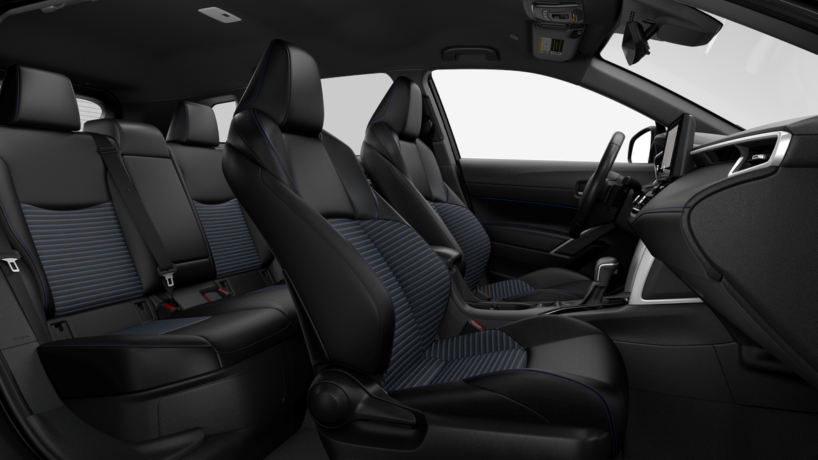 
								Toyota Corolla Cross Hybrid XSE full									