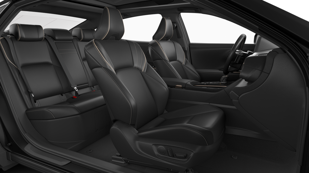 
								Toyota Crown Platinum full									