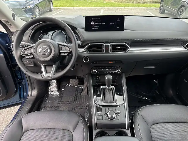 
								Mazda CX-5 S Premium Plus full									