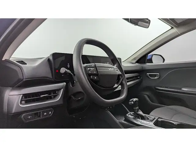 
								Kia K4 LXS full									