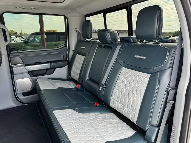 
								Ford F-250 Limited full									